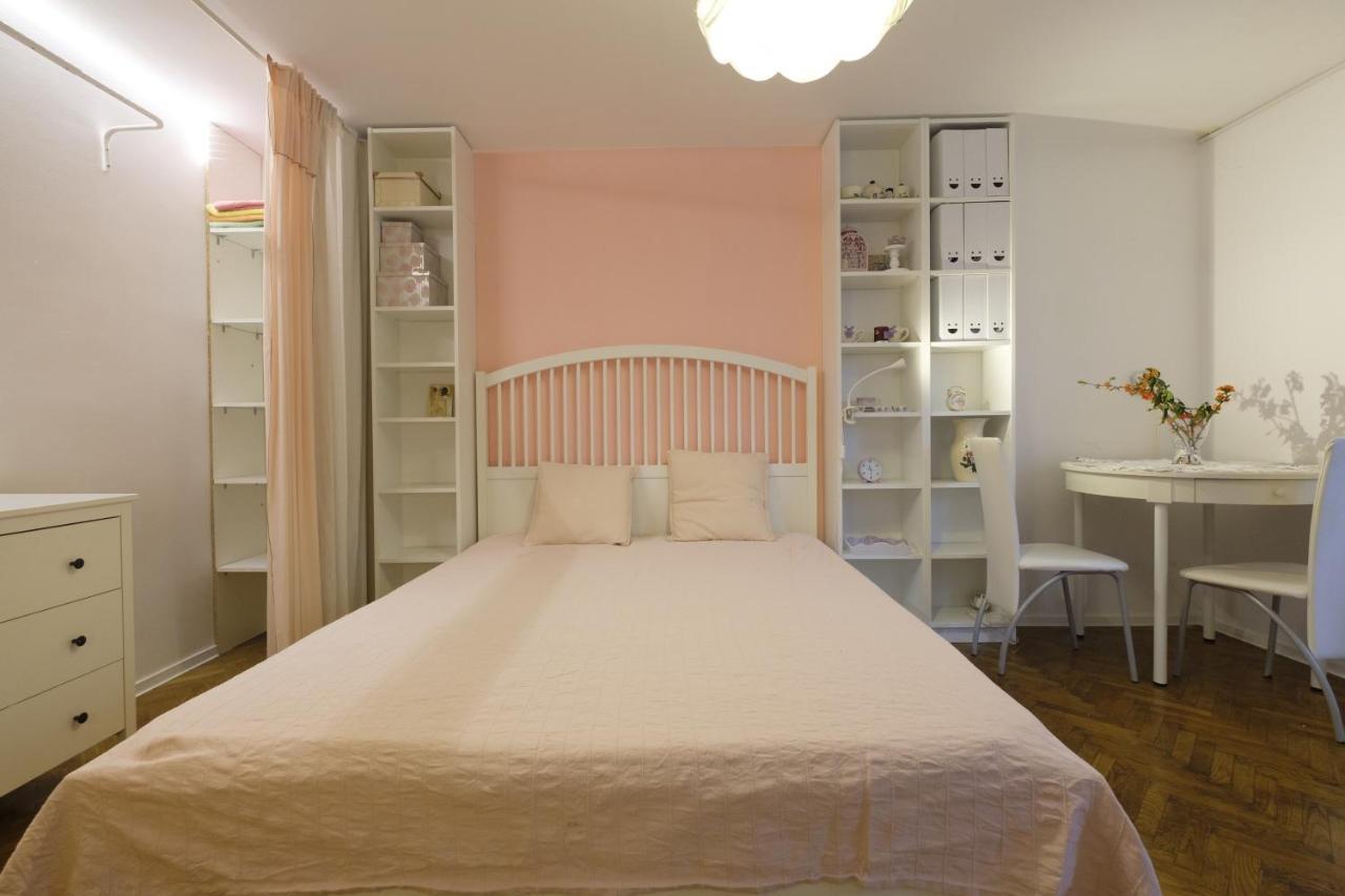 Guest house & In The Rosy Garden 3*